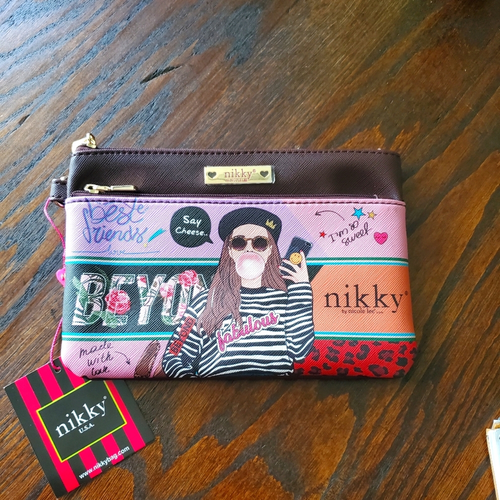 Wristlet